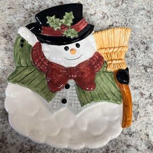 beautiful fitz and floyd snowman plate!